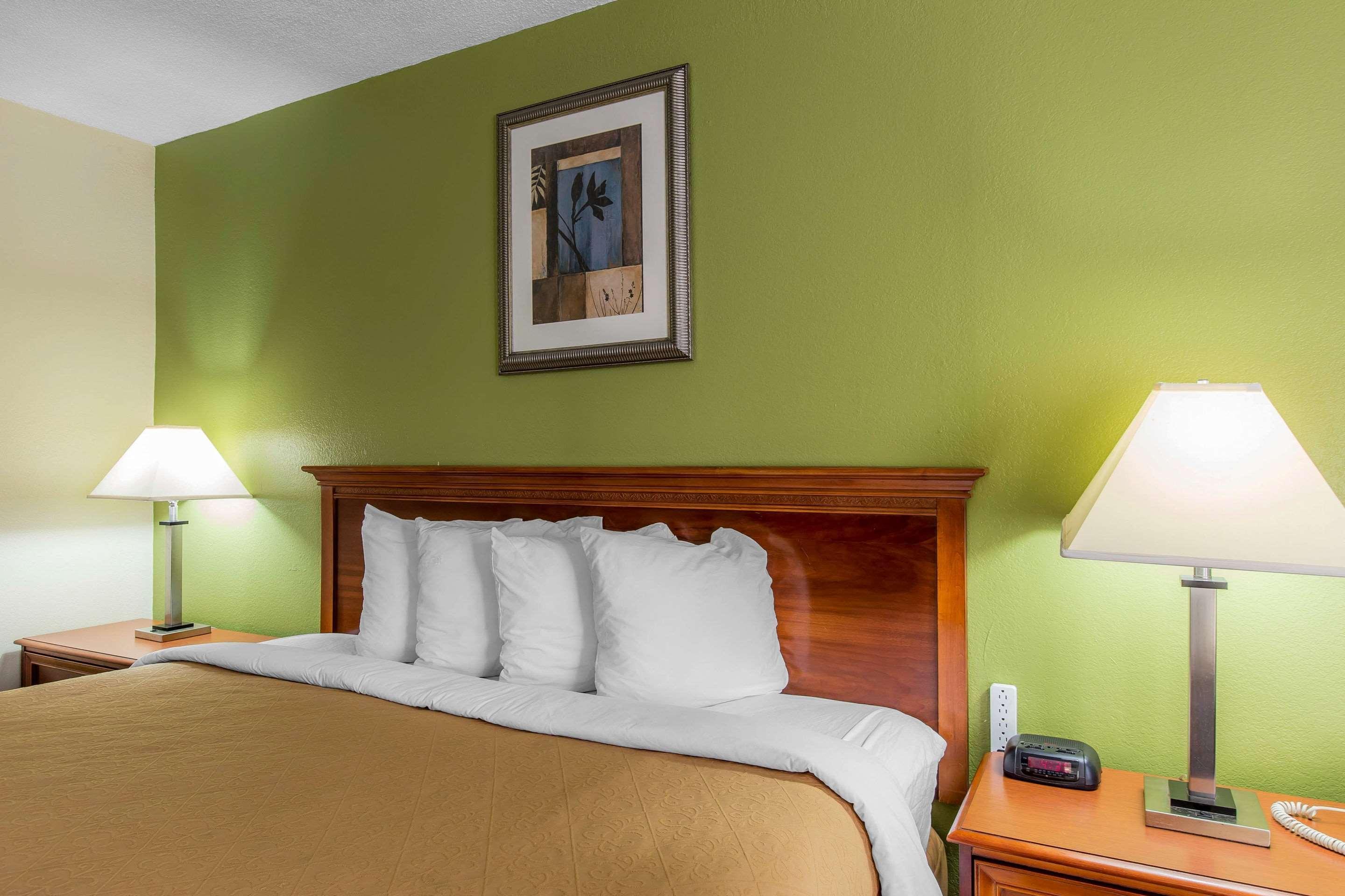 Quality Inn Midtown Savannah Exteriér fotografie