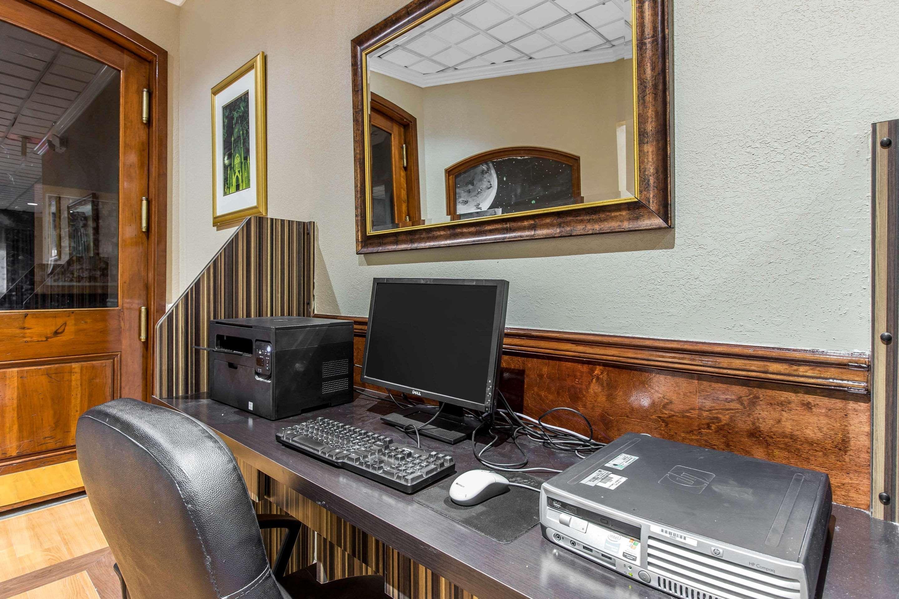 Quality Inn Midtown Savannah Exteriér fotografie